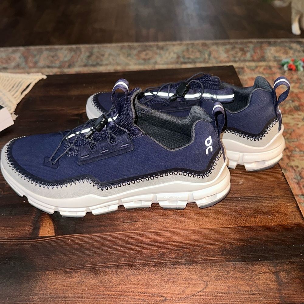 On Running Tennis Shoes